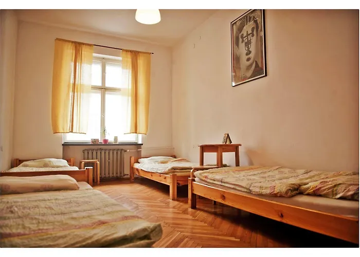 Bemma - Ozonowane Pokoje ホステル ヴロツワフ